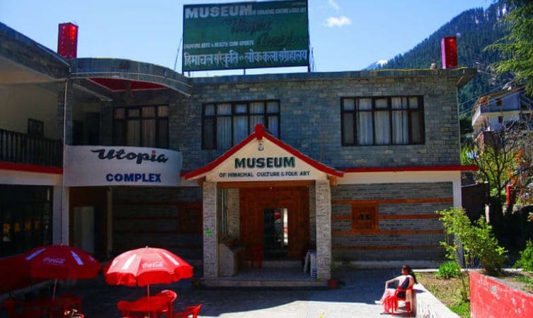 best budget hotel to stay in Manali