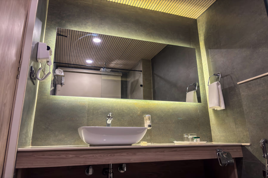 superior room in manali